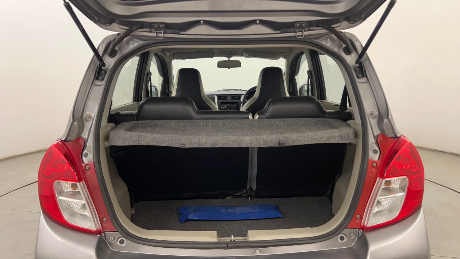 Used 2017 Maruti Suzuki Celerio VXi AMT Petrol Automatic interior DICKY INSIDE VIEW