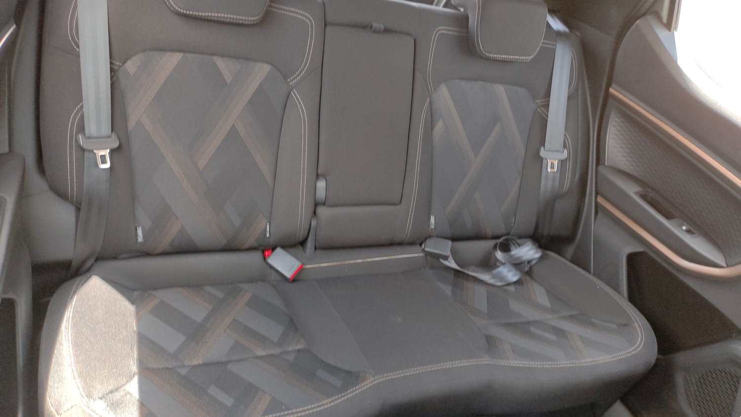 Used 2021 Renault Kiger RXT MT Petrol Manual interior REAR SEAT CONDITION VIEW