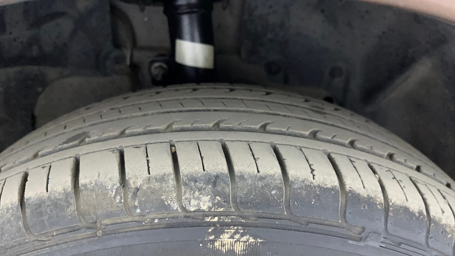 Used 2016 Ford EcoSport Trend 1.5L Ti-VCT Petrol Manual tyres RIGHT FRONT TYRE TREAD VIEW
