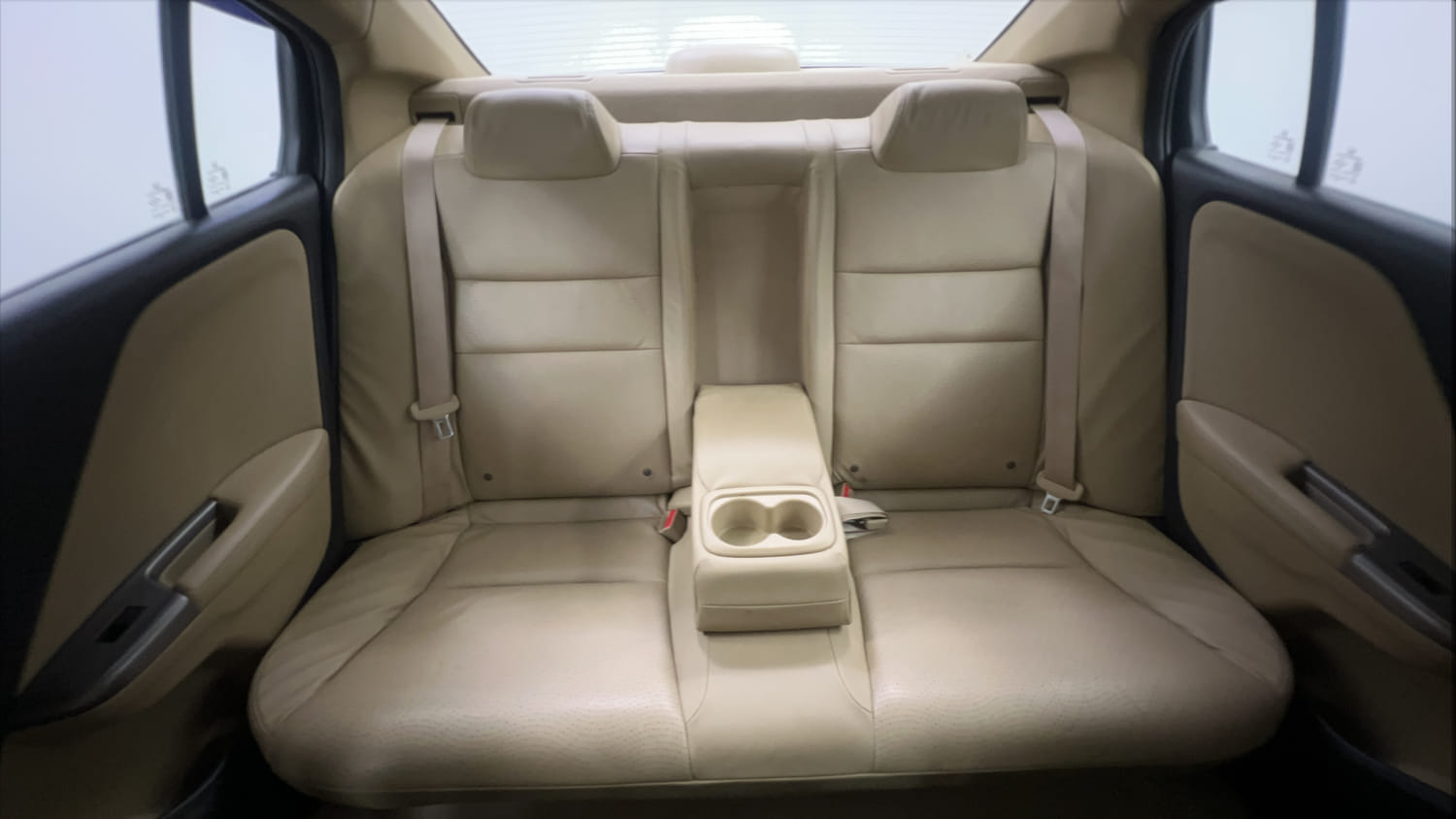 Used 2018 Honda City VX Petrol Petrol Manual interior REAR SEAT CONDITION VIEW