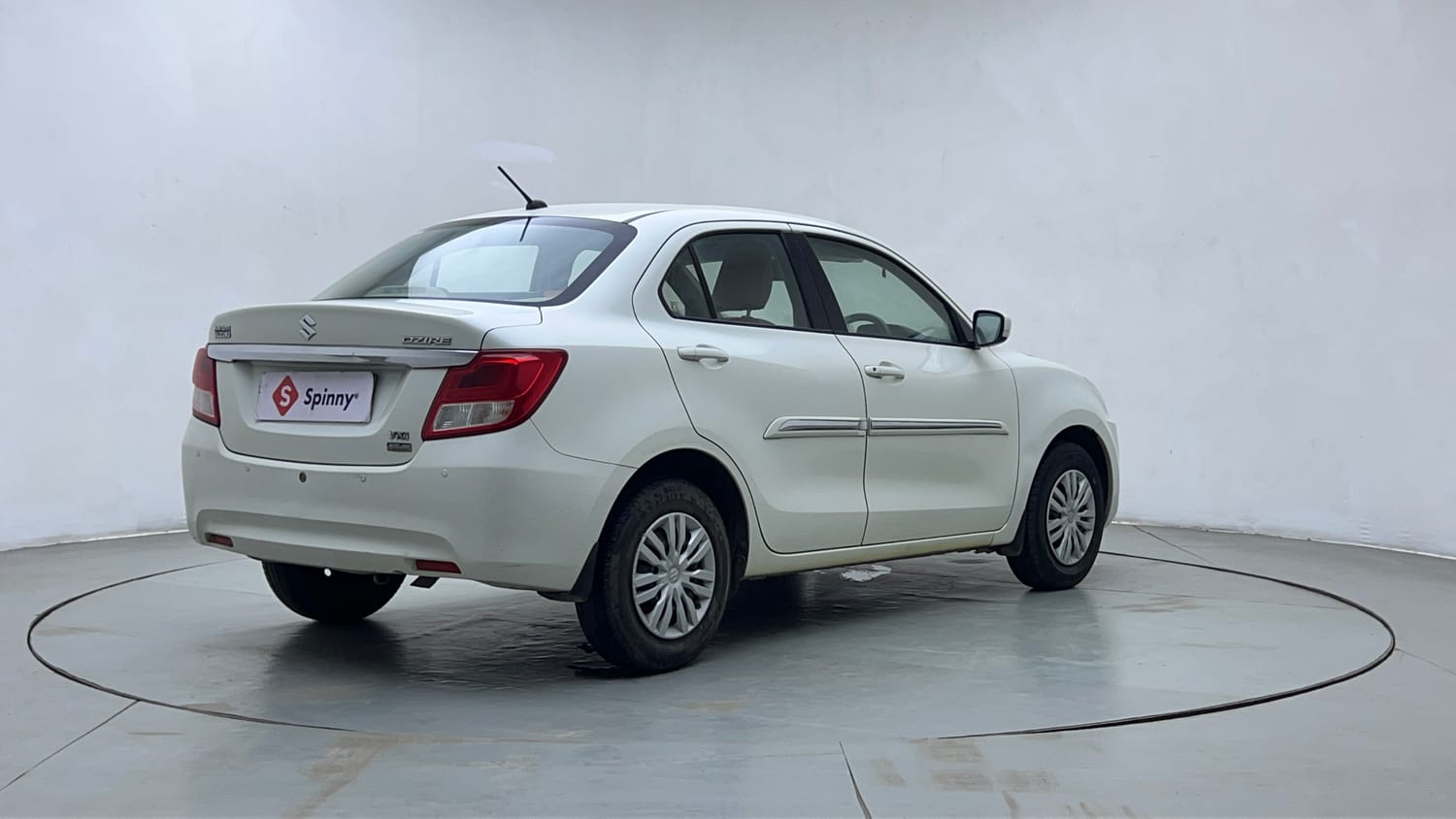 Used 2017 Maruti Suzuki Dzire VXi AMT Petrol Automatic exterior RIGHT REAR CORNER VIEW
