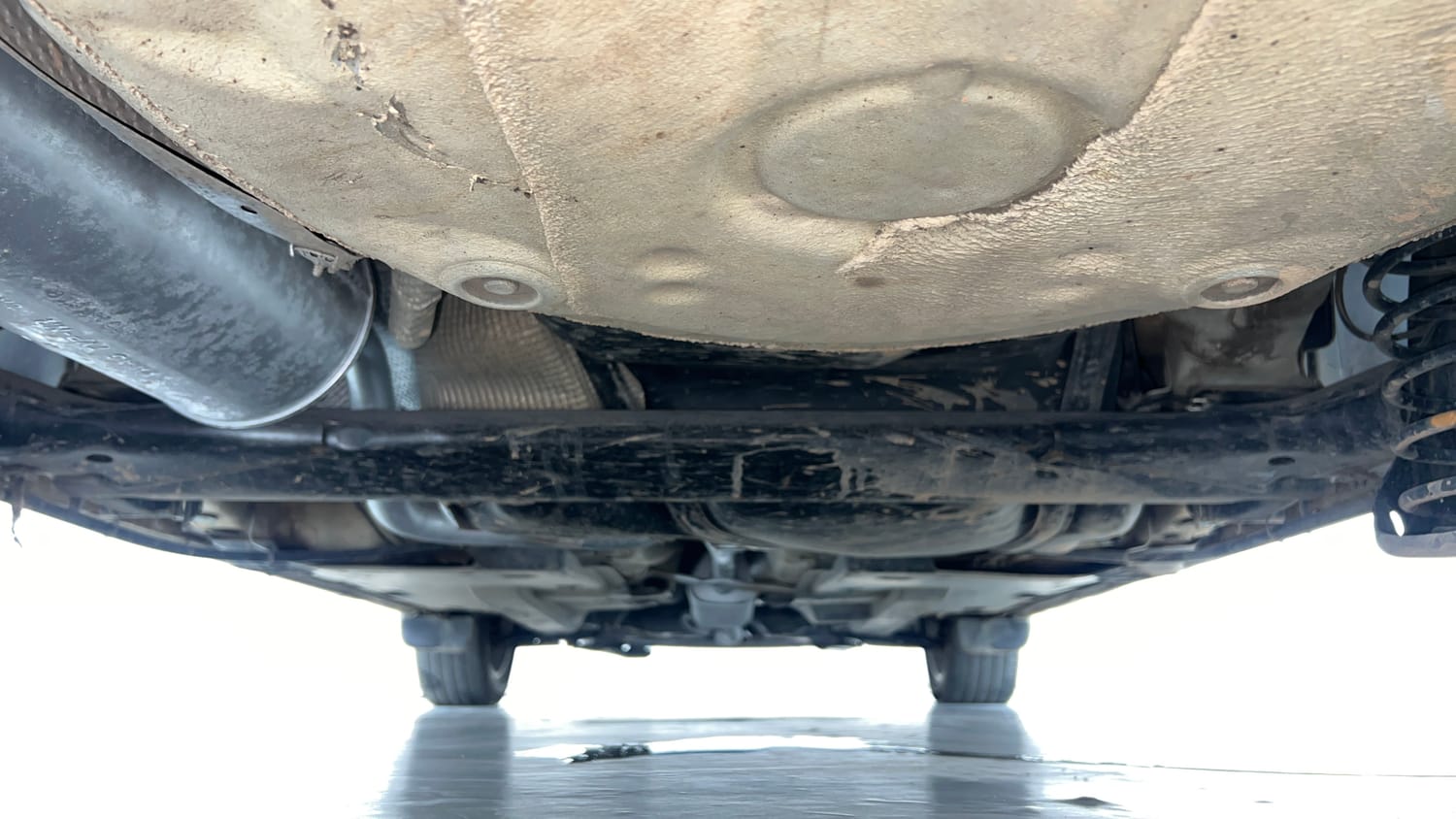 Used 2018 Skoda Rapid Style 1.6 MPI Petrol Manual extra REAR UNDERBODY VIEW (TAKEN FROM REAR)