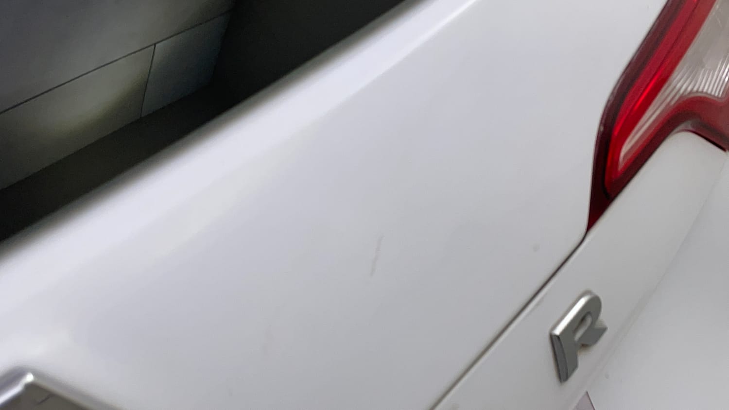 Used 2021 Renault Triber RXE Petrol Manual dents MINOR SCRATCH