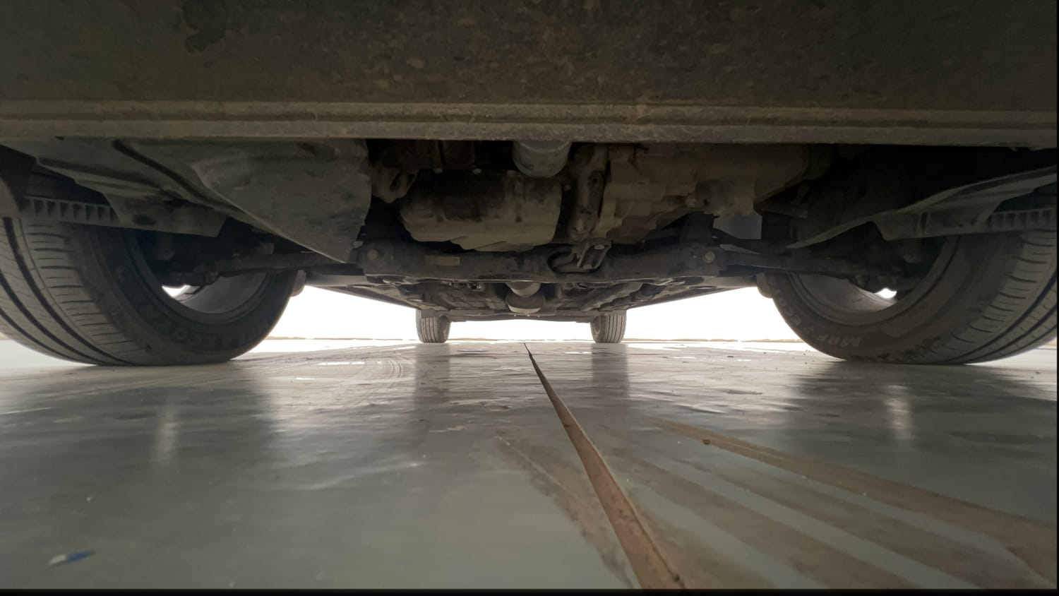 Used 2023 Skoda Slavia Style 1.0L TSI MT Petrol Manual extra FRONT LEFT UNDERBODY VIEW