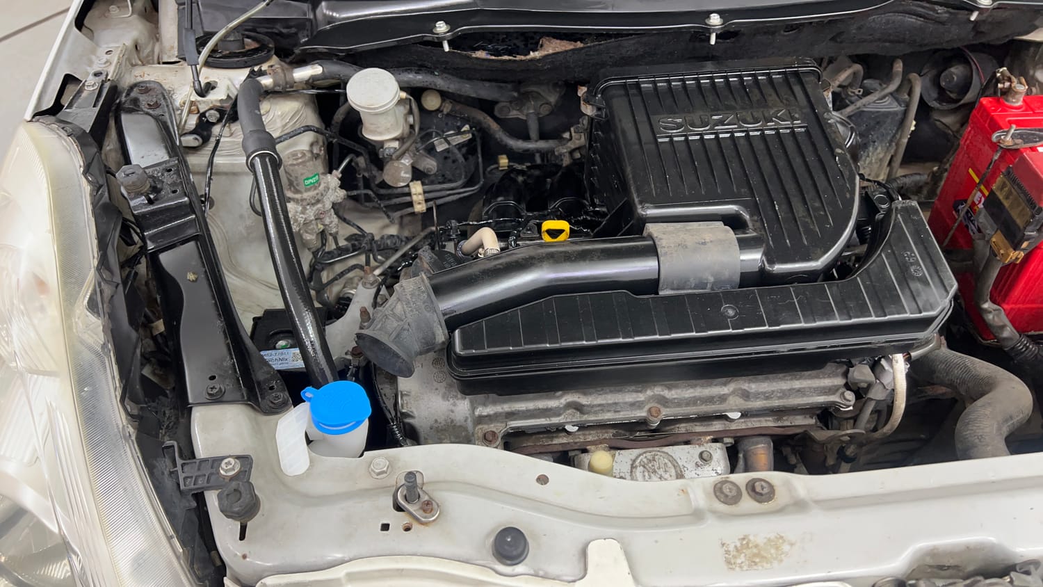Used 2012 Maruti Suzuki Swift Dzire LXI Petrol Manual engine ENGINE RIGHT SIDE VIEW
