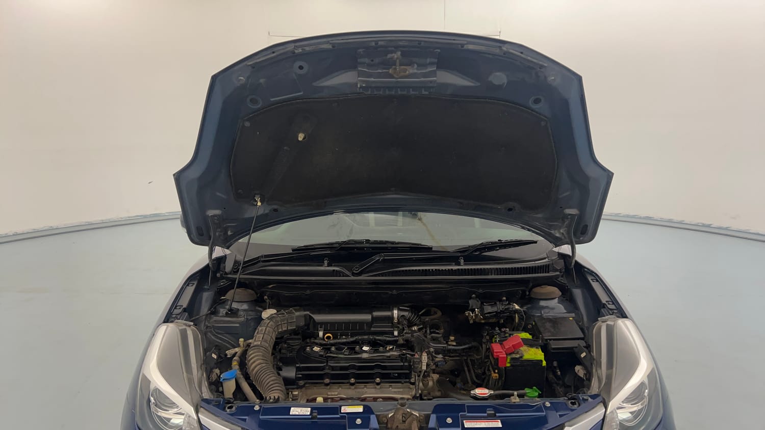 Used 2020 Maruti Suzuki Baleno Alpha Petrol Manual engine ENGINE & BONNET OPEN FRONT VIEW