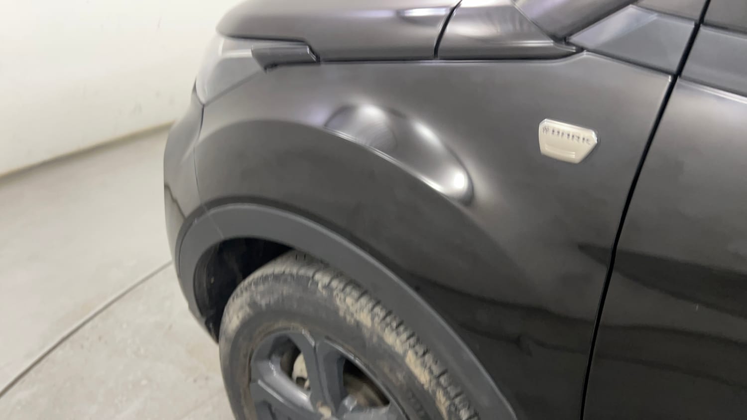 Used 2022 Tata Nexon XZA Plus (HS) Dark Edition Petrol Automatic dents MINOR SCRATCH