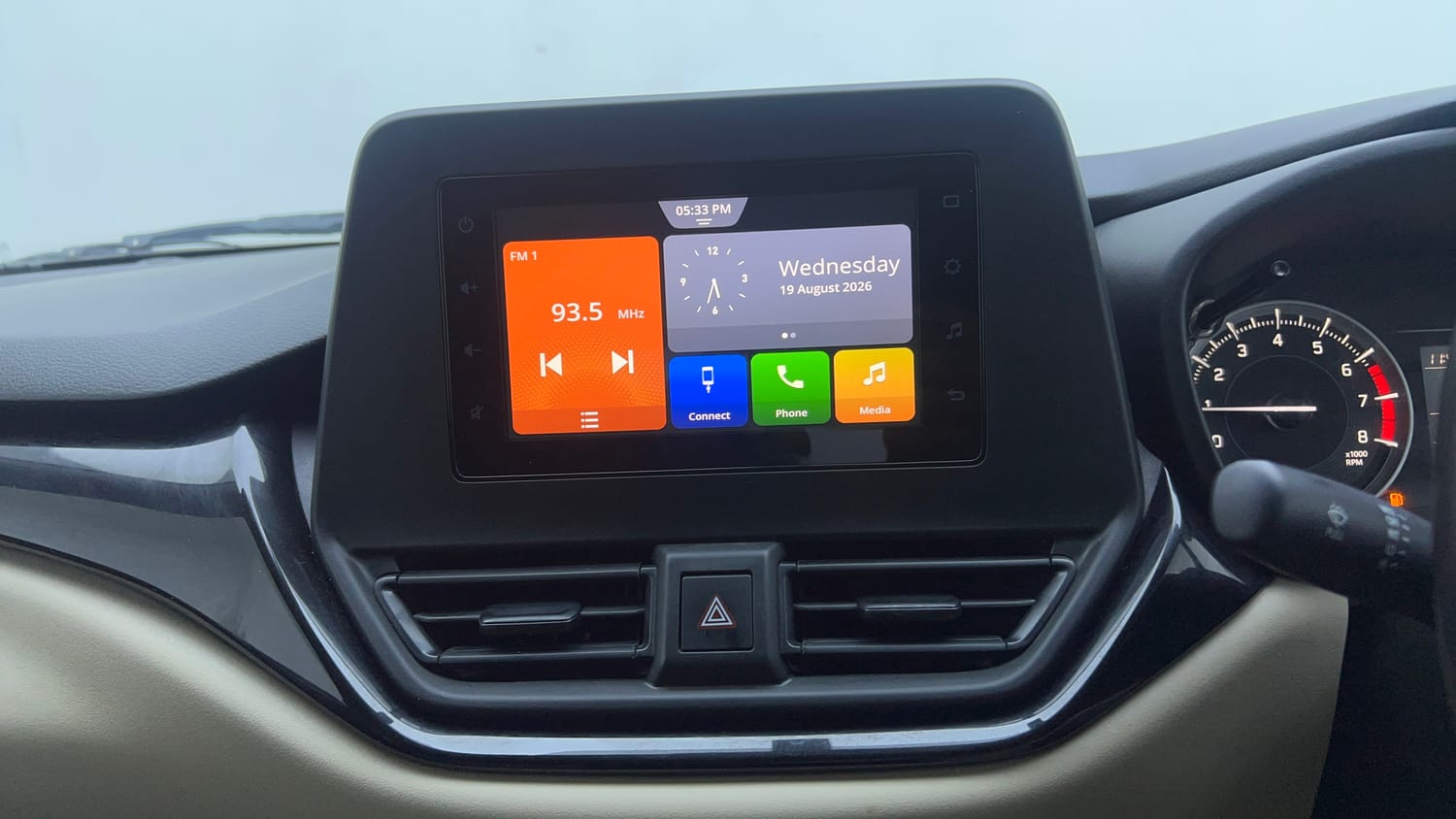 Used 2023 Toyota Glanza S AMT Petrol Automatic top_features Integrated (in-dash) music system