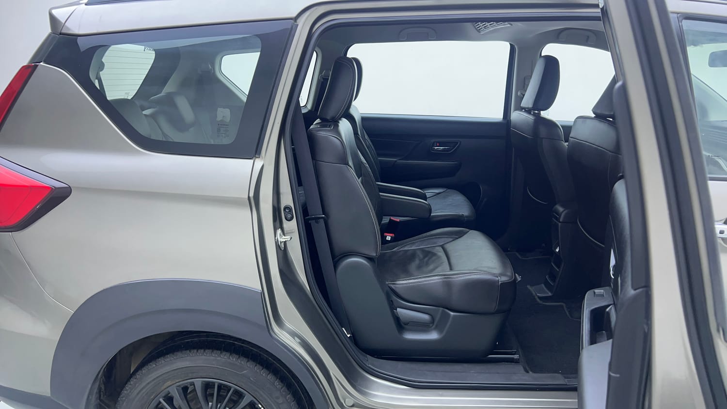 Used 2020 Maruti Suzuki XL6 Alpha MT Petrol Petrol Manual interior RIGHT SIDE REAR DOOR CABIN VIEW