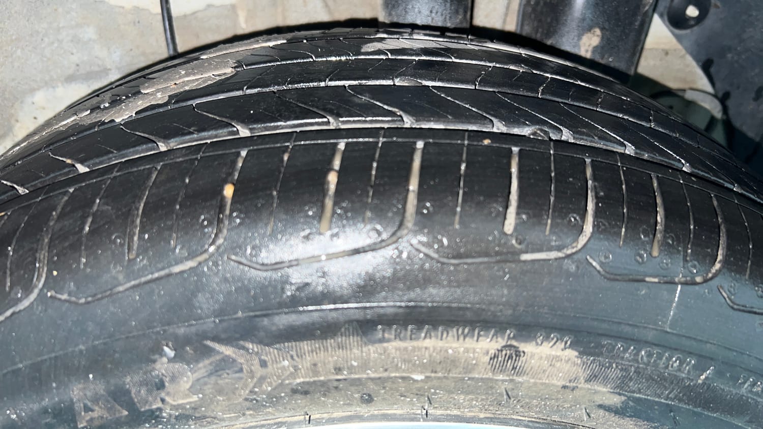 Used 2016 Hyundai i20 Active 1.2 SX Petrol Manual tyres LEFT REAR TYRE TREAD VIEW