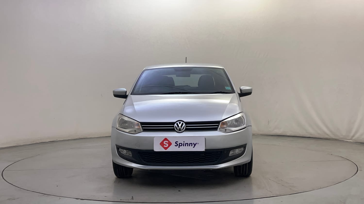Used 2014 Volkswagen Polo Comfortline 1.2L (P) Petrol Manual exterior FRONT VIEW