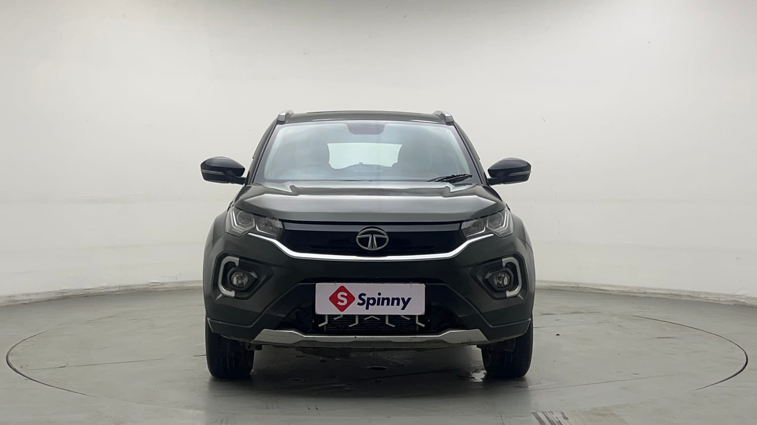 Used 2022 Tata Nexon XZA Plus (Premium) Diesel Diesel Automatic exterior FRONT VIEW