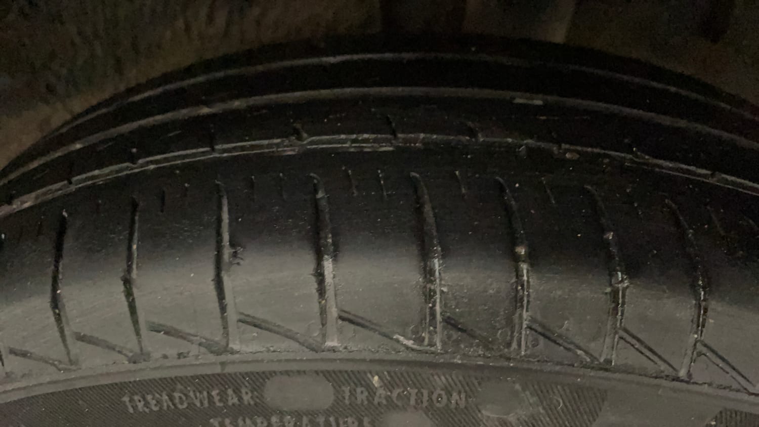 Used 2021 Renault Triber RXE Petrol Manual tyres LEFT REAR TYRE TREAD VIEW