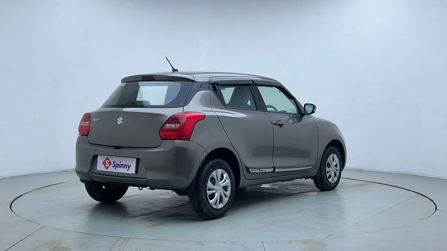 Used 2022 Maruti Suzuki Swift VXi Petrol Manual exterior RIGHT REAR CORNER VIEW