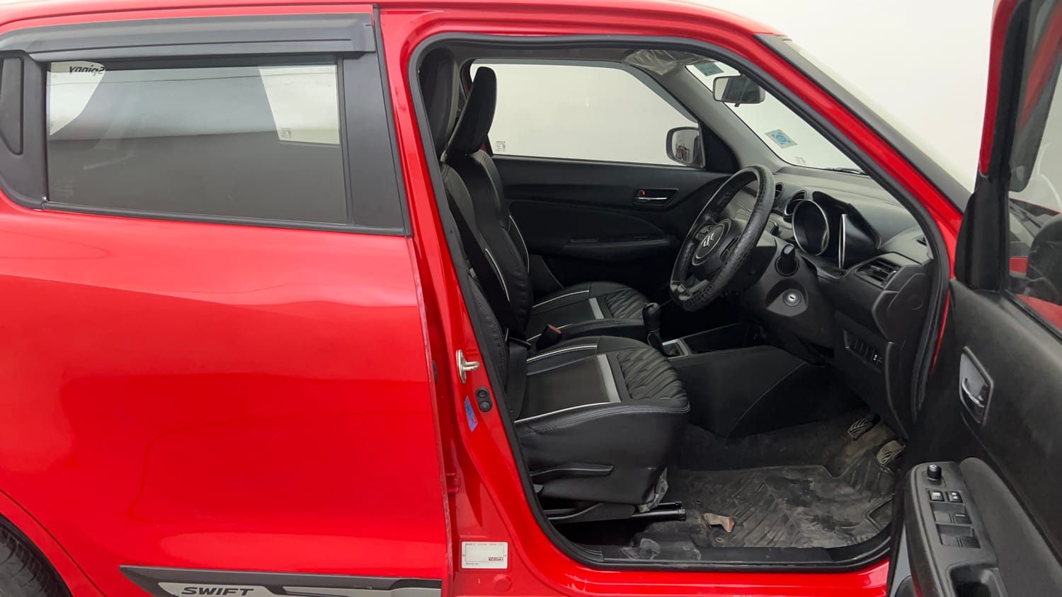 Used 2023 Maruti Suzuki Swift VXi Petrol Manual interior RIGHT SIDE FRONT DOOR CABIN VIEW