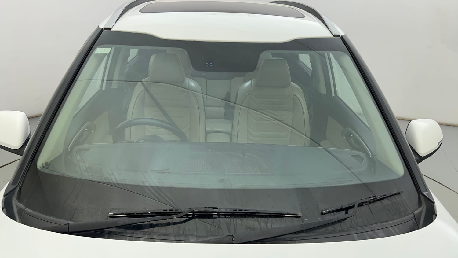 Used 2022 Kia Carens Luxury Plus 1.4 Petrol 7 STR Petrol Manual exterior FRONT WINDSHIELD VIEW
