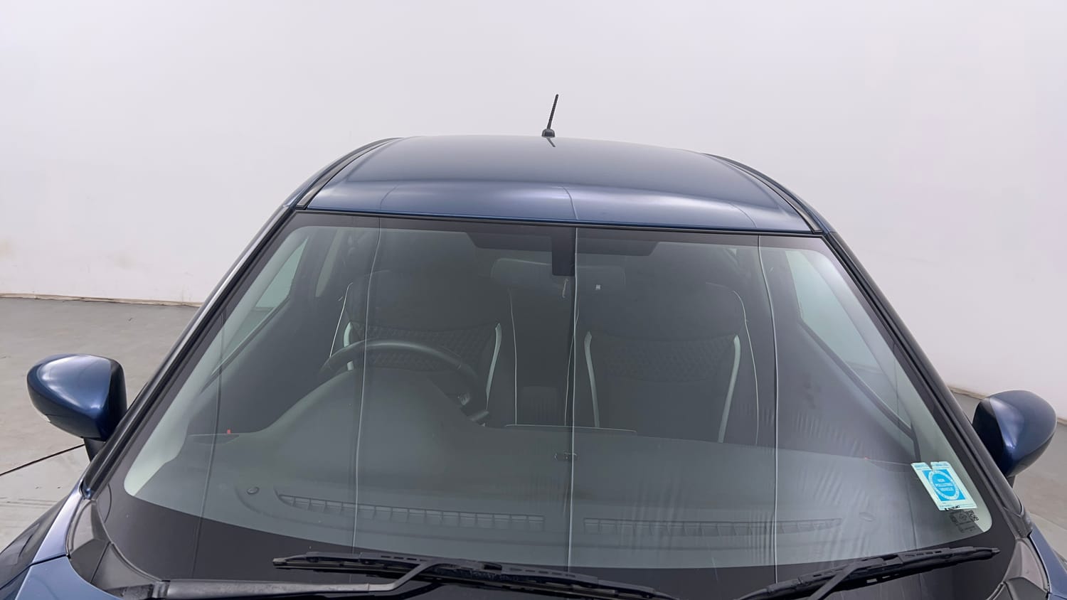 Used 2018 Maruti Suzuki Baleno Alpha 1.2 Petrol Manual exterior FRONT WINDSHIELD VIEW