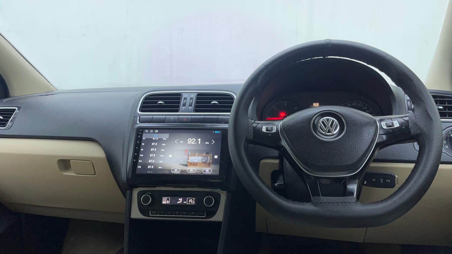 Used 2017 Volkswagen Polo Highline1.5L (D) Diesel Manual interior DASHBOARD VIEW