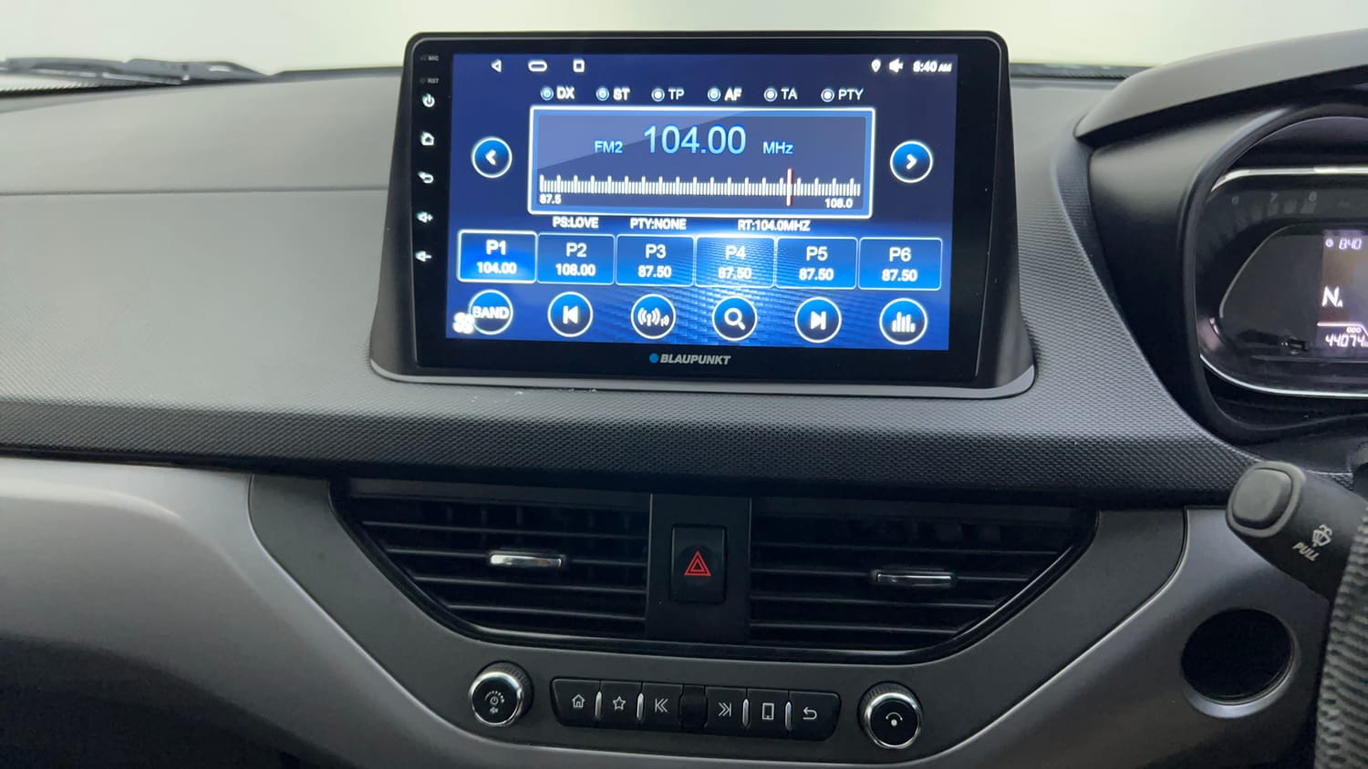 Used 2022 Tata Nexon XMA (S) Diesel Diesel Automatic top_features Integrated (in-dash) music system