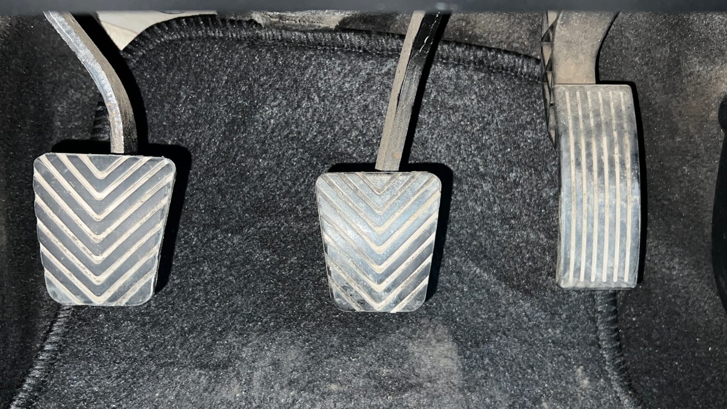 Used 2022 Kia Sonet HTK Plus 1.2 Petrol Manual interior PEDALS VIEW