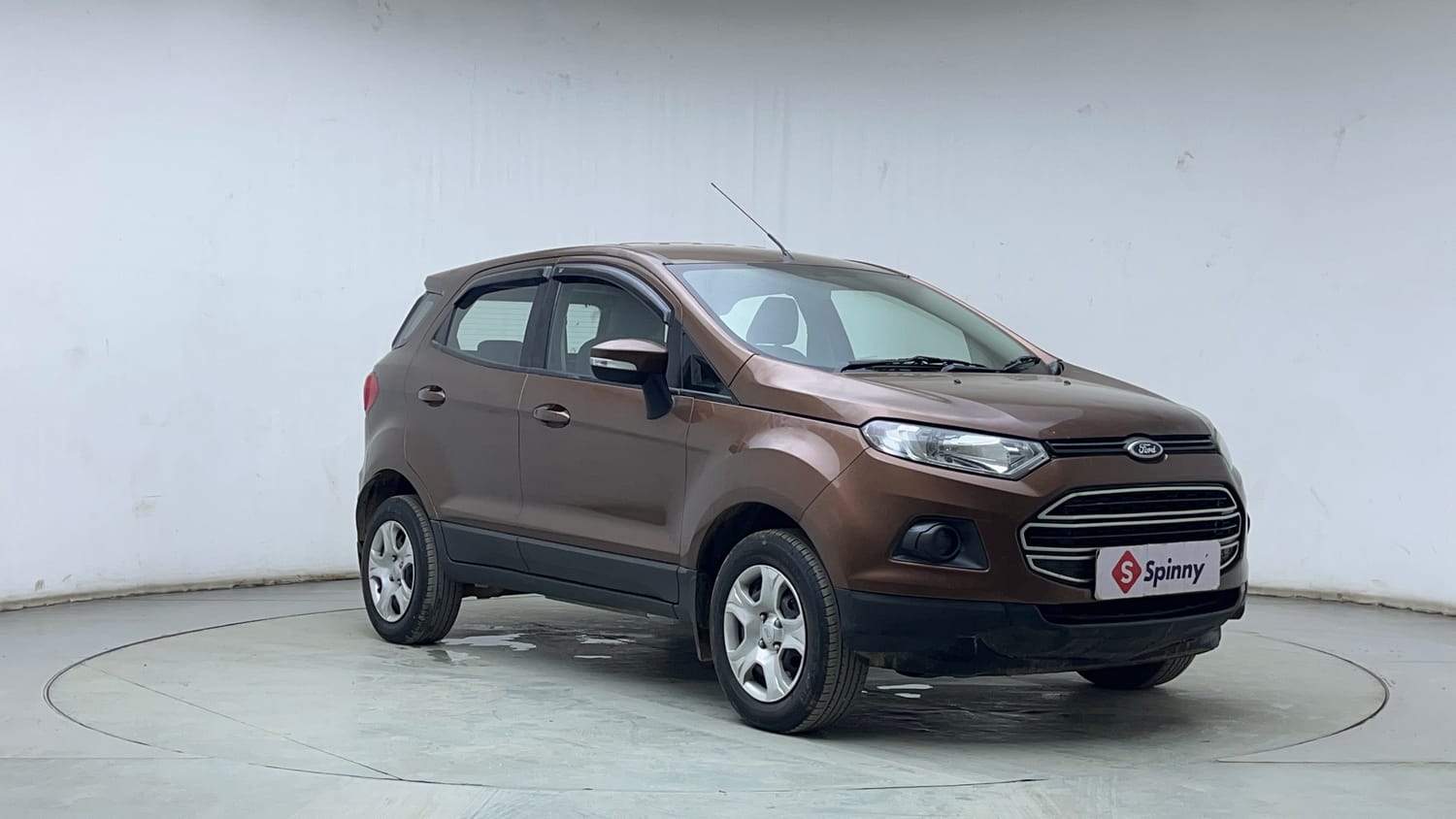 Used 2016 Ford EcoSport Trend 1.5L Ti-VCT Petrol Manual exterior RIGHT FRONT CORNER VIEW