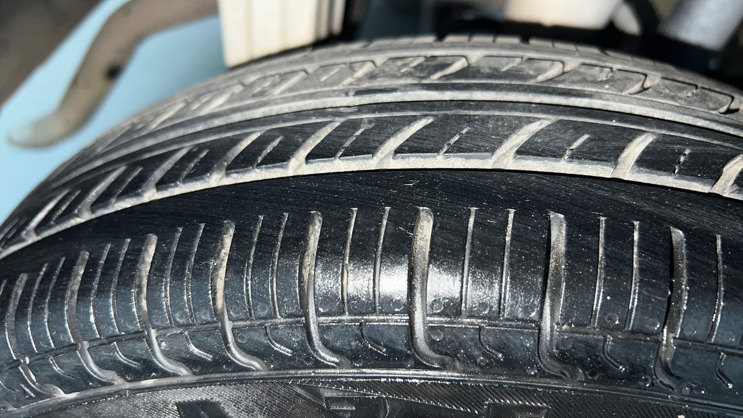 Used 2018 Maruti Suzuki Alto 800 LXi Petrol Manual tyres RIGHT REAR TYRE TREAD VIEW
