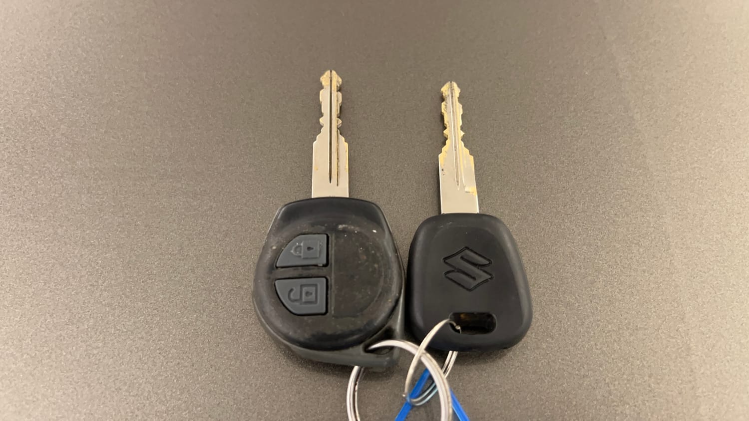 Used 2015 Maruti Suzuki Swift Dzire VXI Petrol Manual extra CAR KEY VIEW