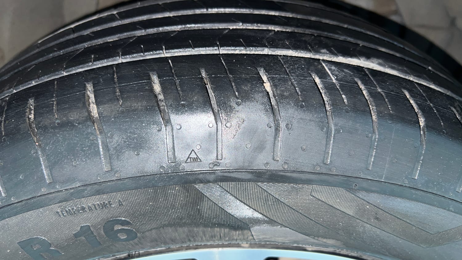 Used 2020 Maruti Suzuki S-Cross Alpha Petrol Manual tyres RIGHT FRONT TYRE TREAD VIEW