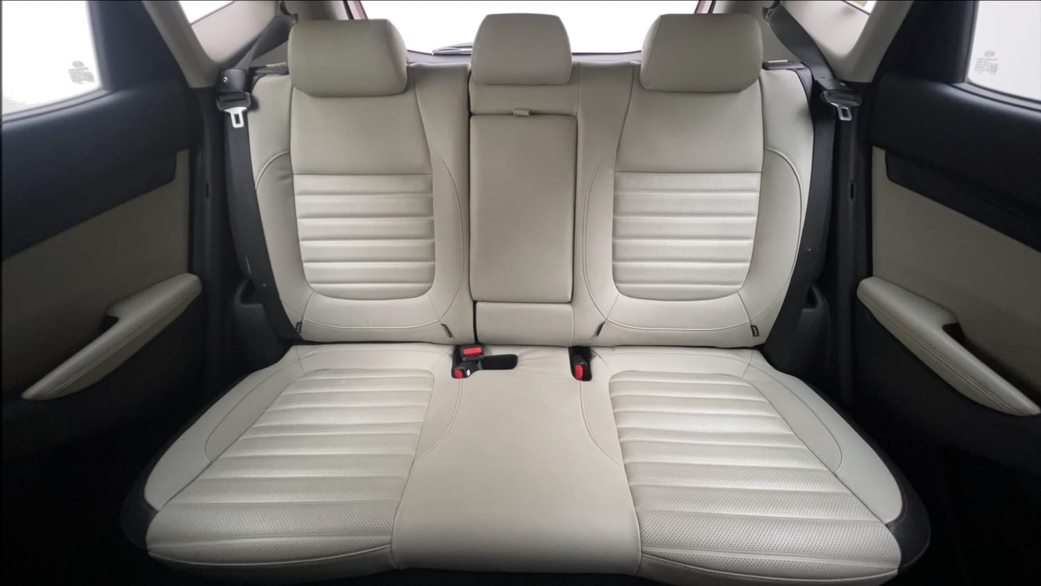 Used 2019 kia Seltos GTX Plus DCT 1.4 Petrol Automatic interior REAR SEAT CONDITION VIEW