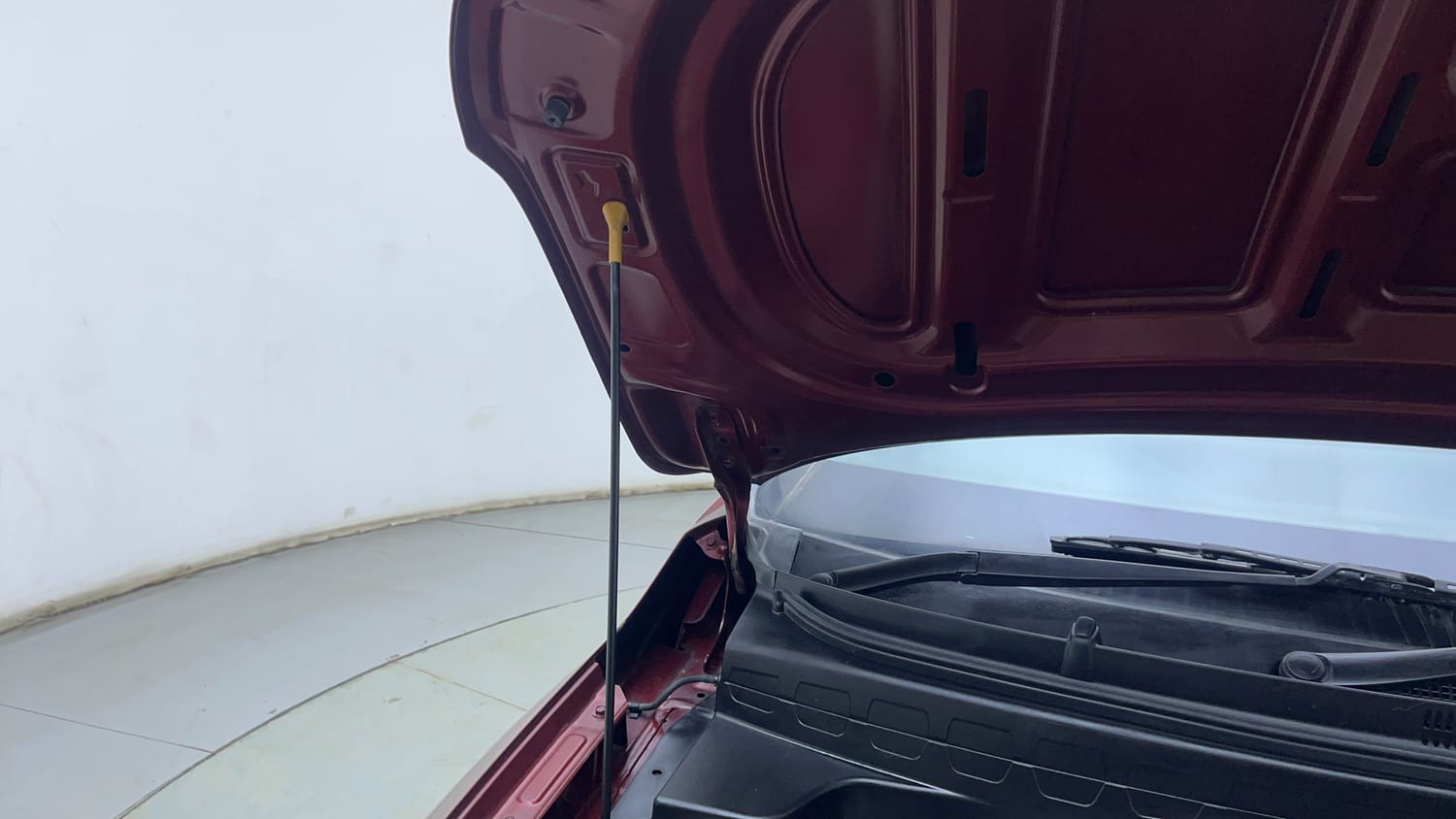 Used 2021 Kia Sonet GTX Plus 1.0 DCT Petrol Automatic engine ENGINE RIGHT SIDE HINGE & APRON VIEW