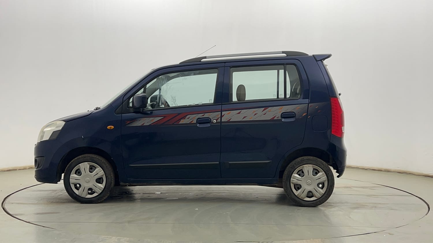 Used 2019 Maruti Suzuki Wagon R 1.0 VXI AMT Petrol Automatic exterior LEFT SIDE VIEW
