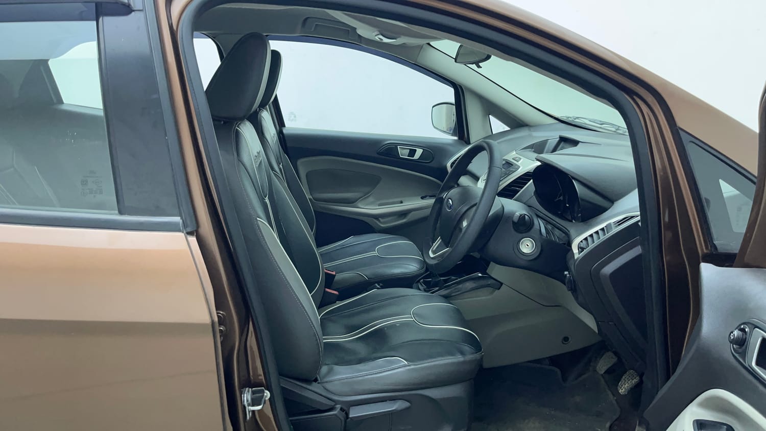 Used 2016 Ford EcoSport Trend 1.5L Ti-VCT Petrol Manual interior RIGHT SIDE FRONT DOOR CABIN VIEW