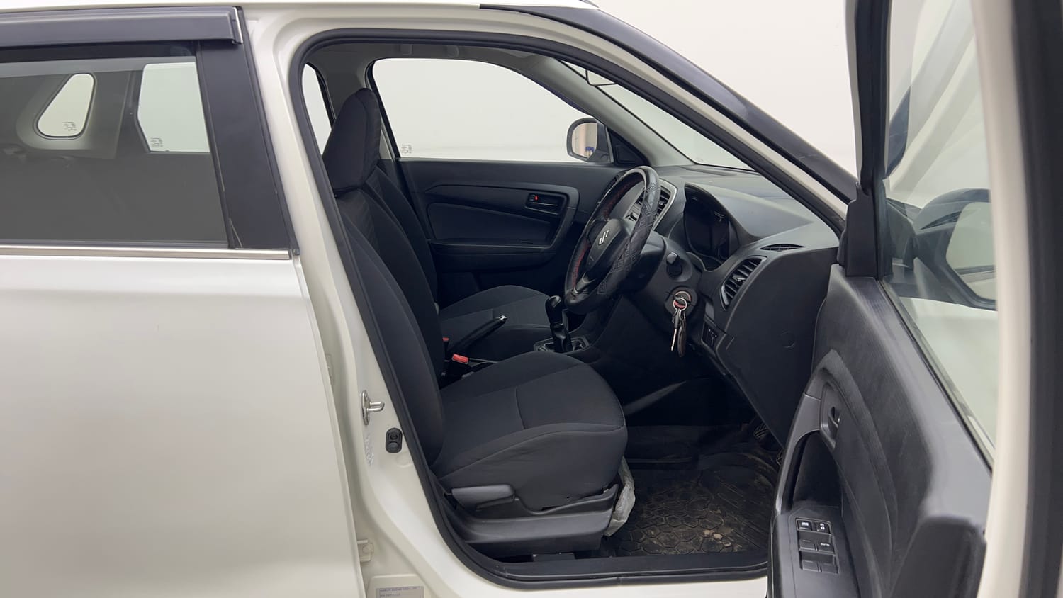 Used 2021 maruti-suzuki Vitara Brezza LXi Petrol Manual interior RIGHT SIDE FRONT DOOR CABIN VIEW