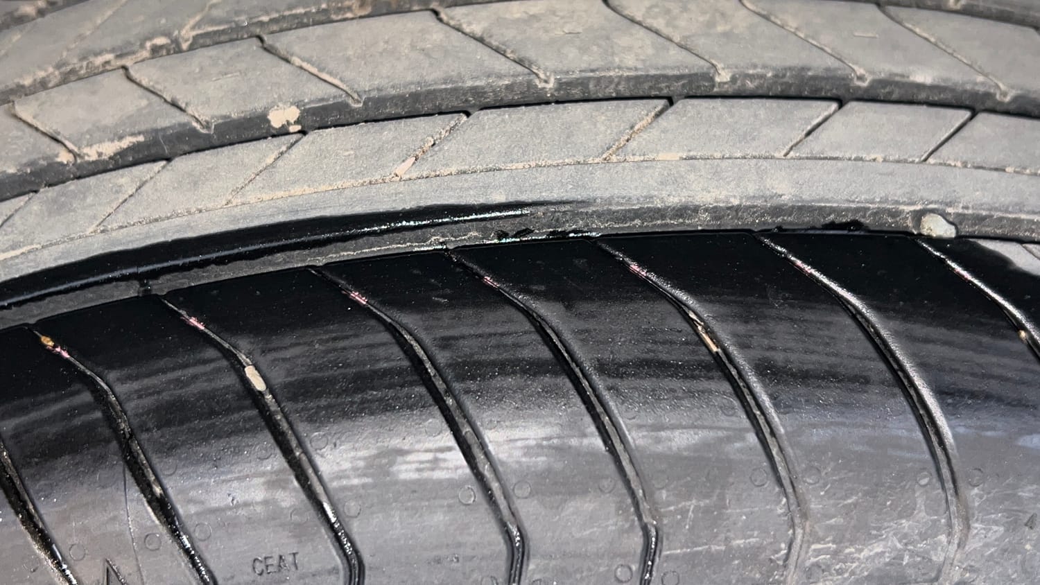 Used 2026 Maruti Suzuki Victoris LXI MT 2W Petrol Manual tyres RIGHT REAR TYRE TREAD VIEW