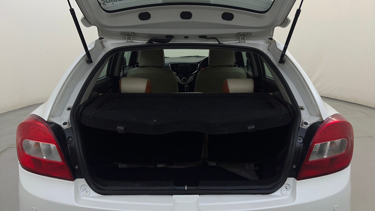 Used 2017 Maruti Suzuki Baleno Zeta 1.2 AT Petrol Automatic interior DICKY INSIDE VIEW