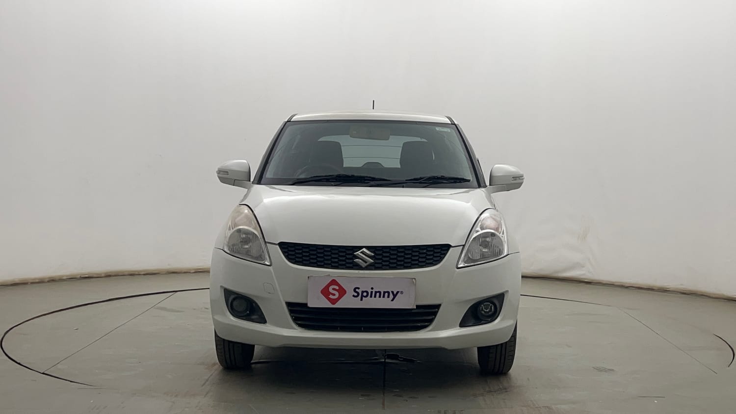 Used 2015 Maruti Suzuki Swift VXi Petrol Manual exterior FRONT VIEW