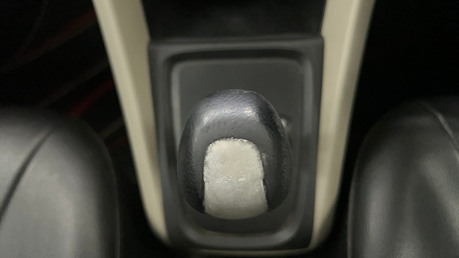 Used 2017 Maruti Suzuki Celerio VXi AMT Petrol Automatic interior GEAR  KNOB VIEW