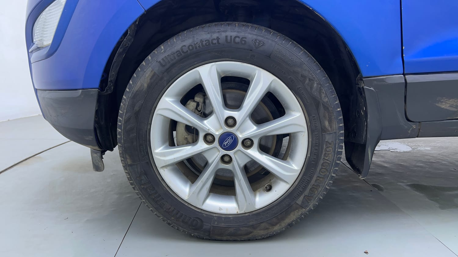 Used 2018 Ford EcoSport Titanium 1.5L Ti-VCT Petrol Manual tyres LEFT FRONT TYRE RIM VIEW