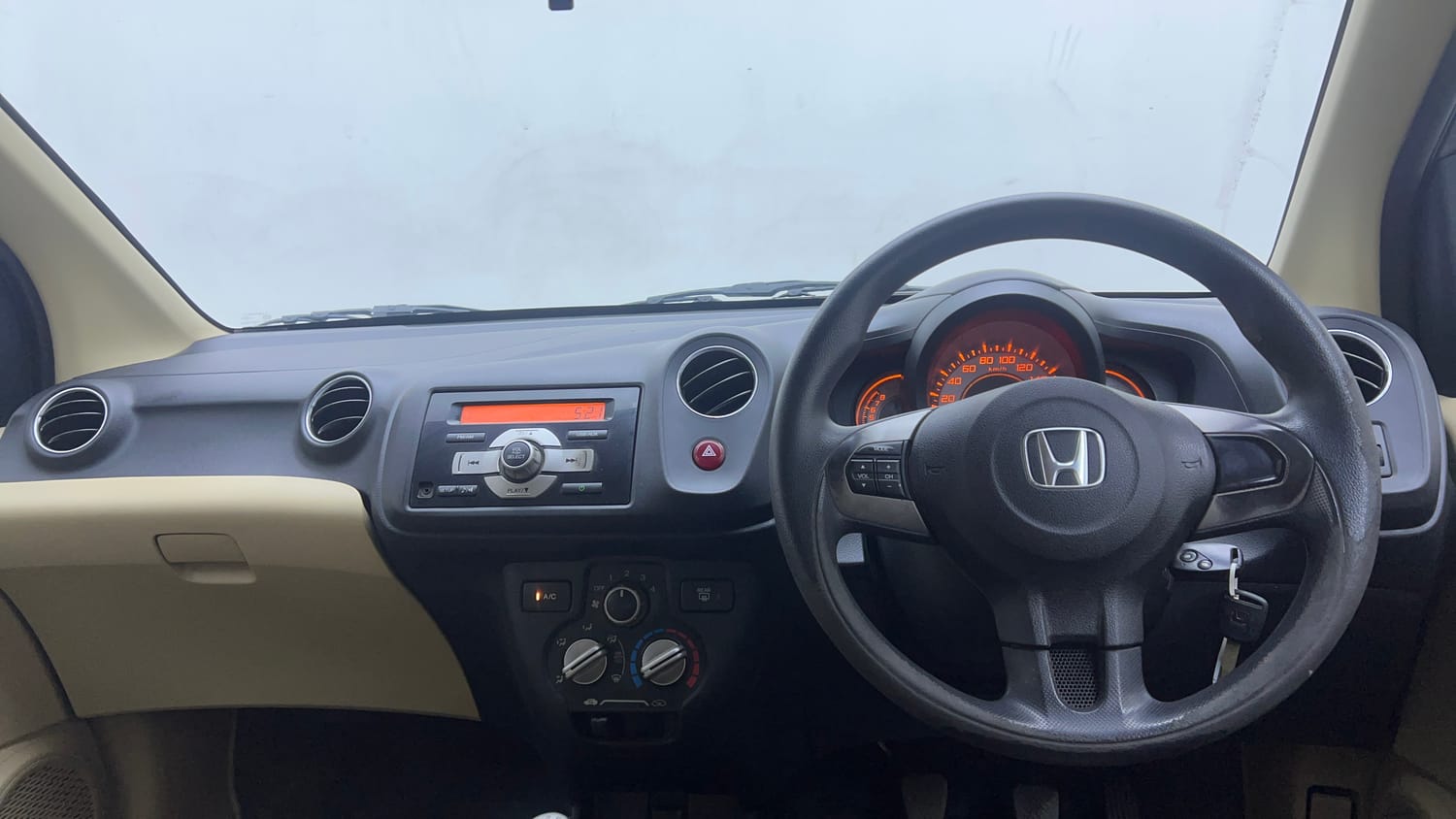 Used 2014 Honda Brio S MT Petrol Manual interior DASHBOARD VIEW