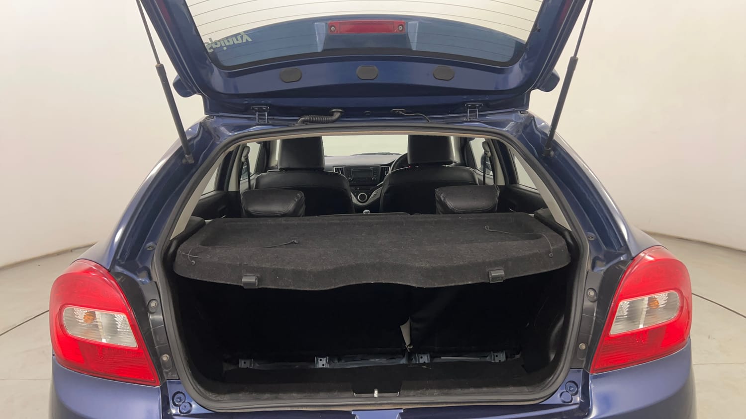 Used 2018 Maruti Suzuki Baleno Delta 1.2 Petrol Manual interior DICKY INSIDE VIEW