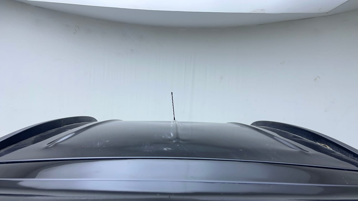 Used 2017 Mahindra KUV100 K6+ 5 STR Petrol Manual exterior EXTERIOR ROOF VIEW