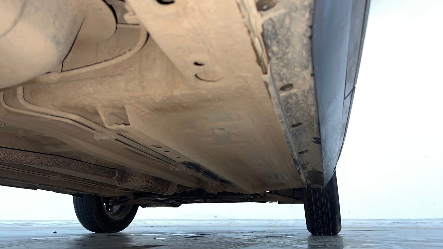 Used 2022 Nissan Magnite XE Petrol Manual extra REAR RIGHT UNDERBODY VIEW
