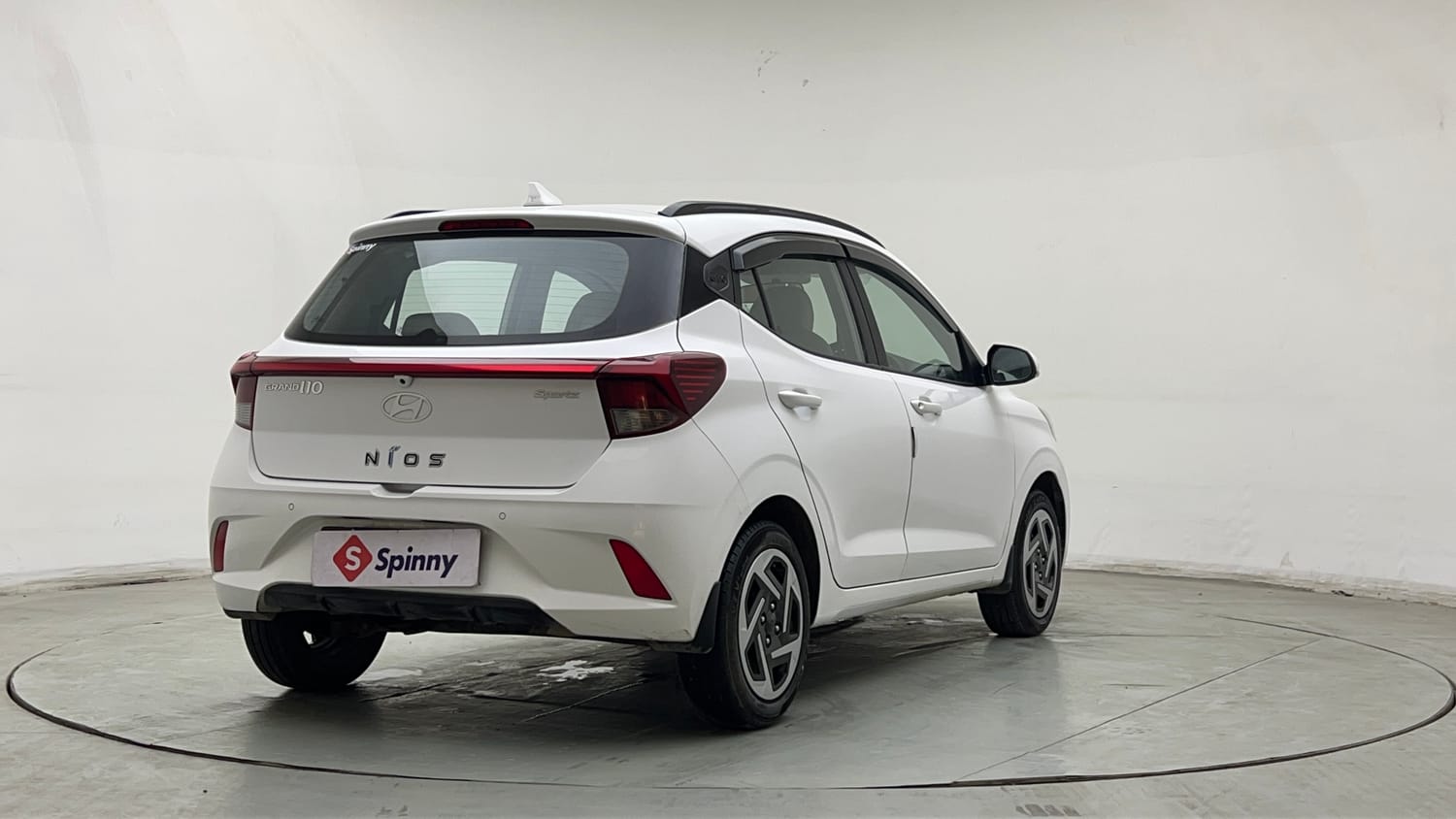 Used 2025 Hyundai Grand i10 Nios Sportz 1.2 Kappa VTVT Petrol Manual exterior RIGHT REAR CORNER VIEW