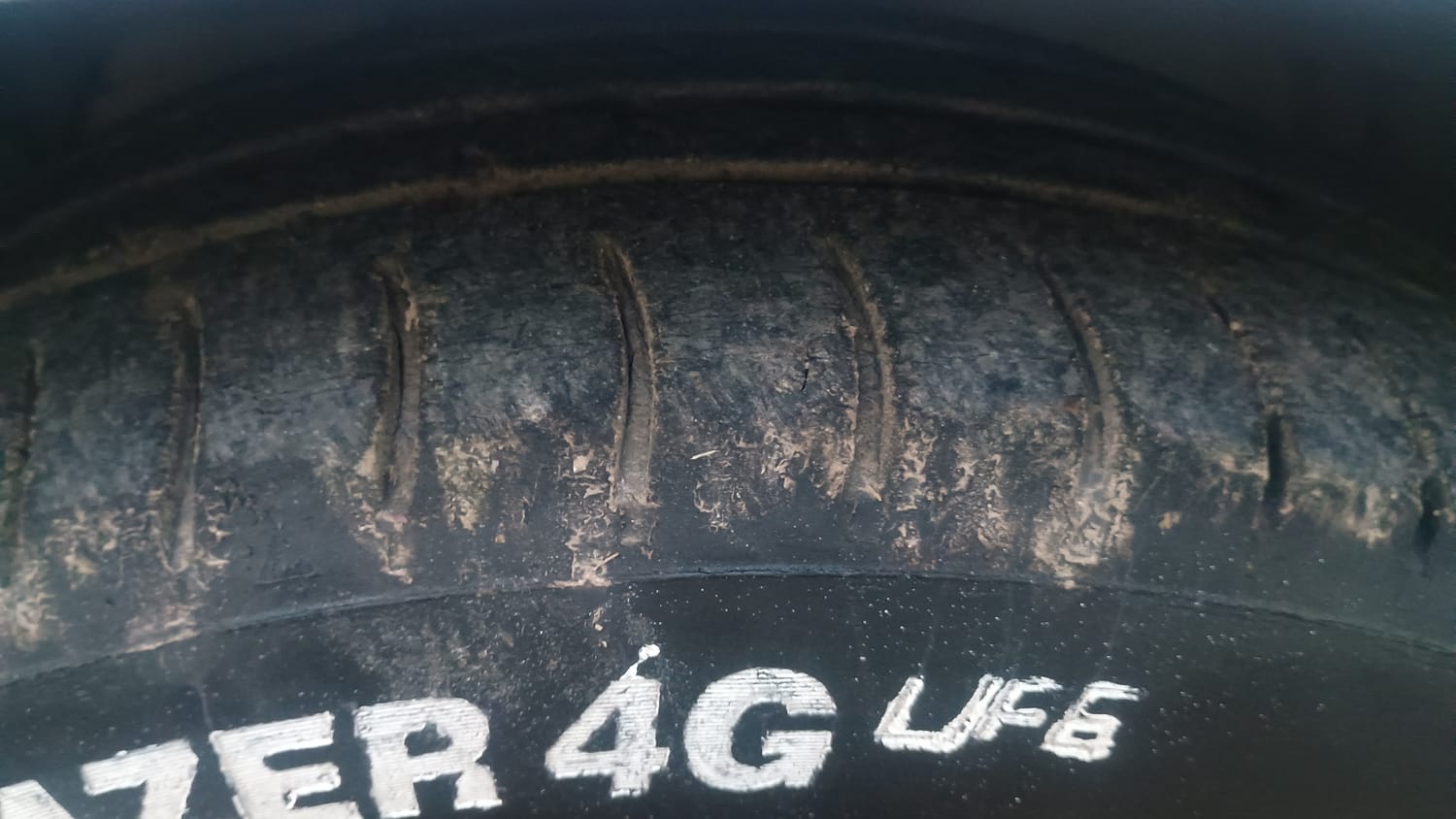 Used 2016 Ford Figo Aspire Trend 1.5 TDCi Diesel Manual tyres LEFT FRONT TYRE TREAD VIEW