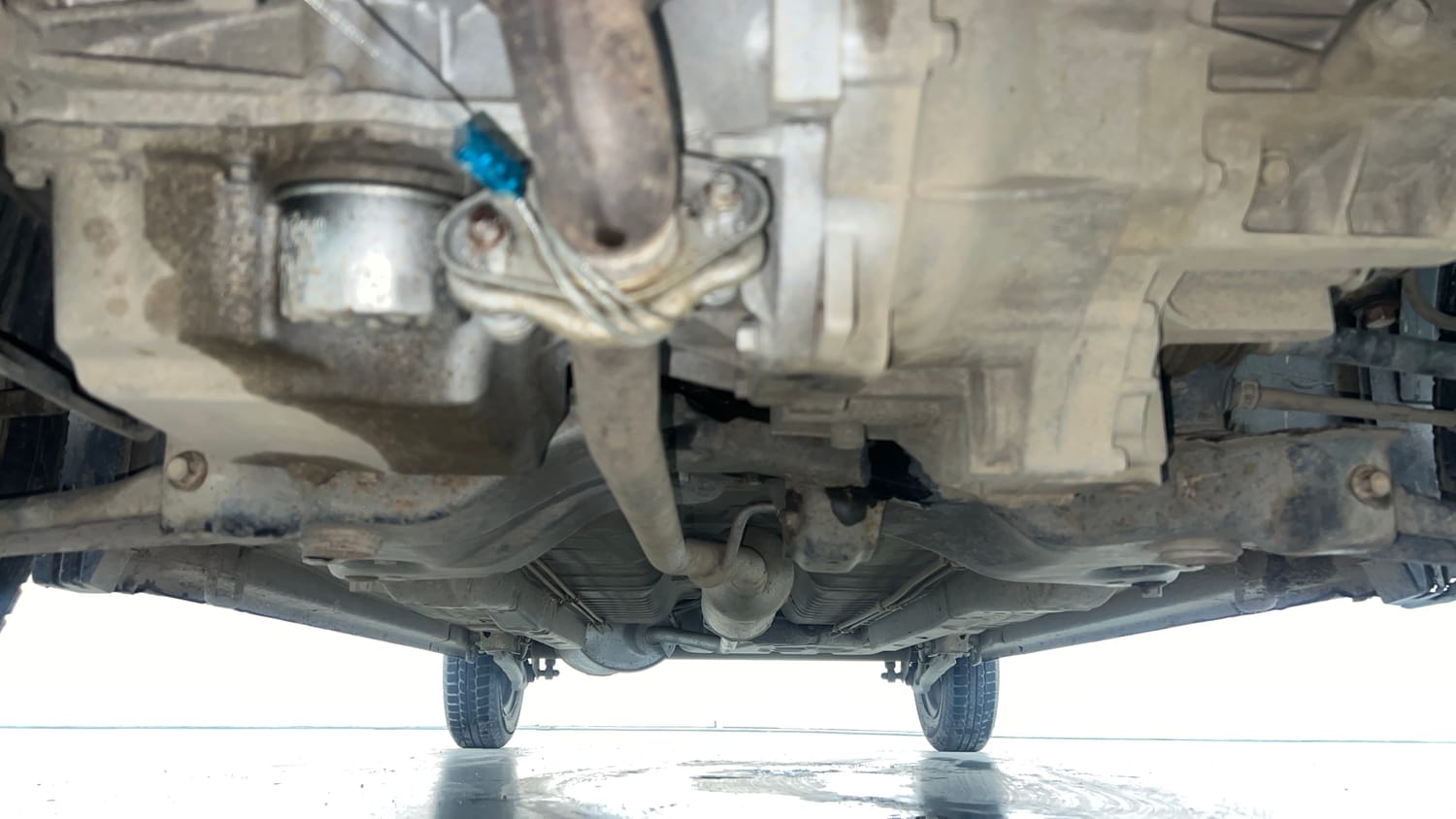 Used 2012 Maruti Suzuki Wagon R LXi Petrol Manual extra FRONT LEFT UNDERBODY VIEW