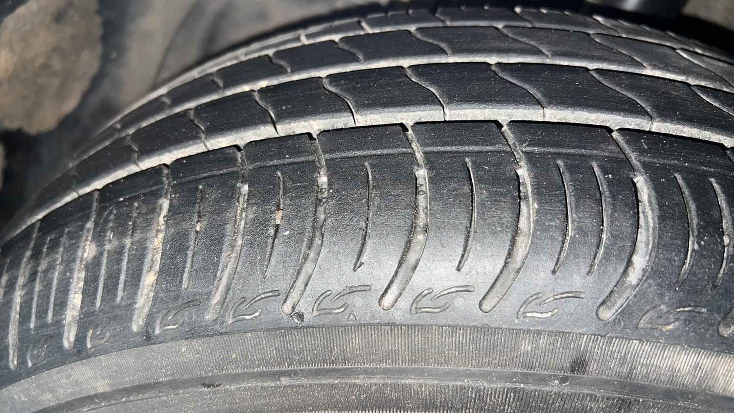 Used 2026 Tata Tiago EV XT Medium Range Electric Automatic tyres LEFT FRONT TYRE TREAD VIEW
