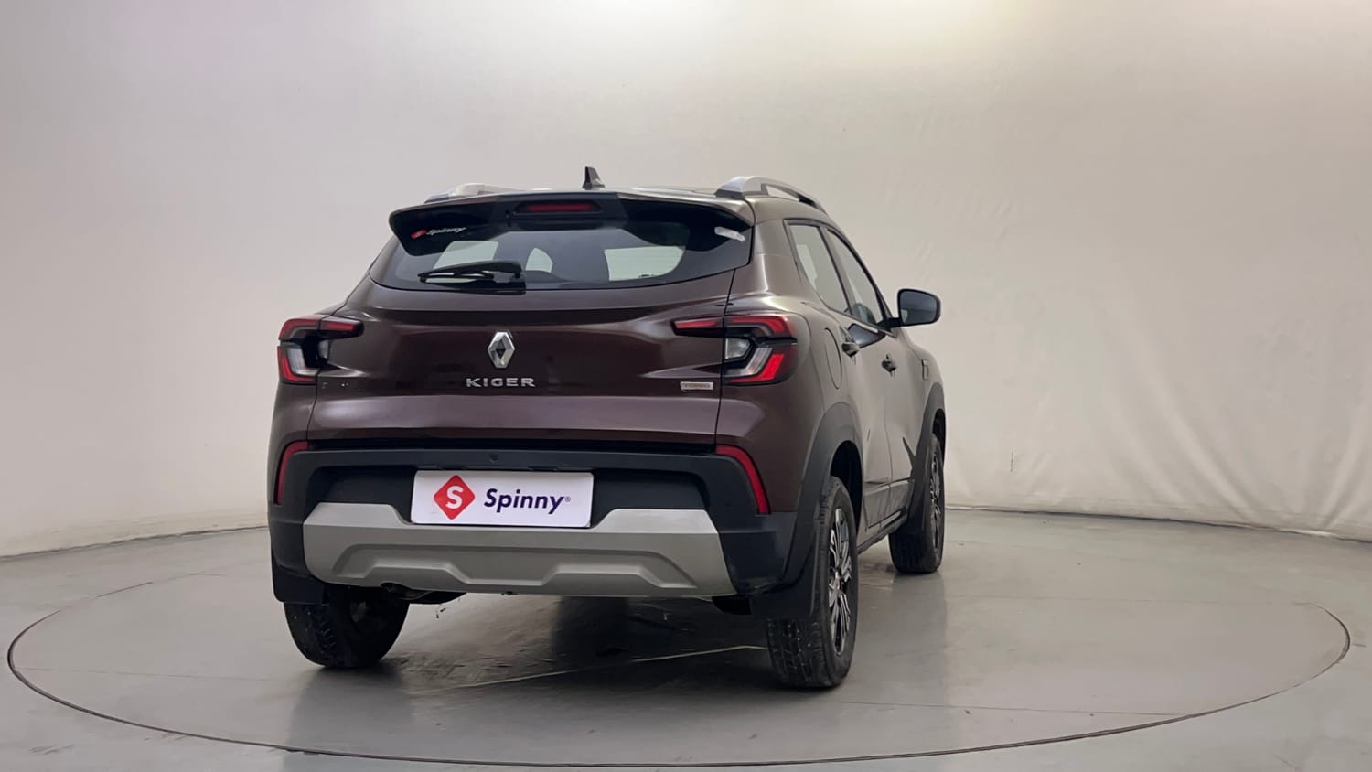 Used 2023 Renault Kiger RXZ Turbo MT Petrol Manual exterior RIGHT REAR CORNER VIEW