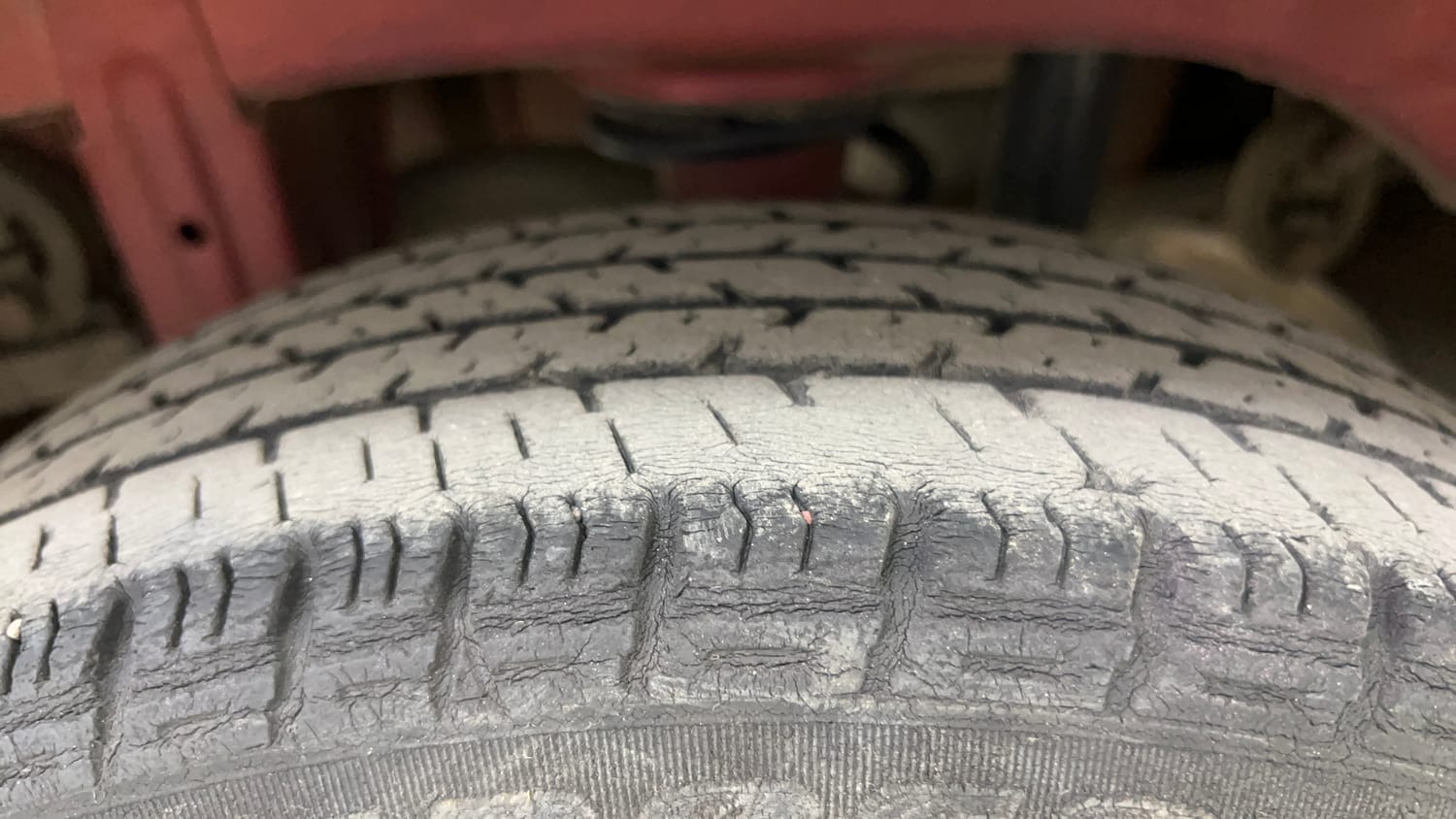 Used 2012 Maruti Suzuki Alto K10 VXi Petrol Manual tyres RIGHT REAR TYRE TREAD VIEW
