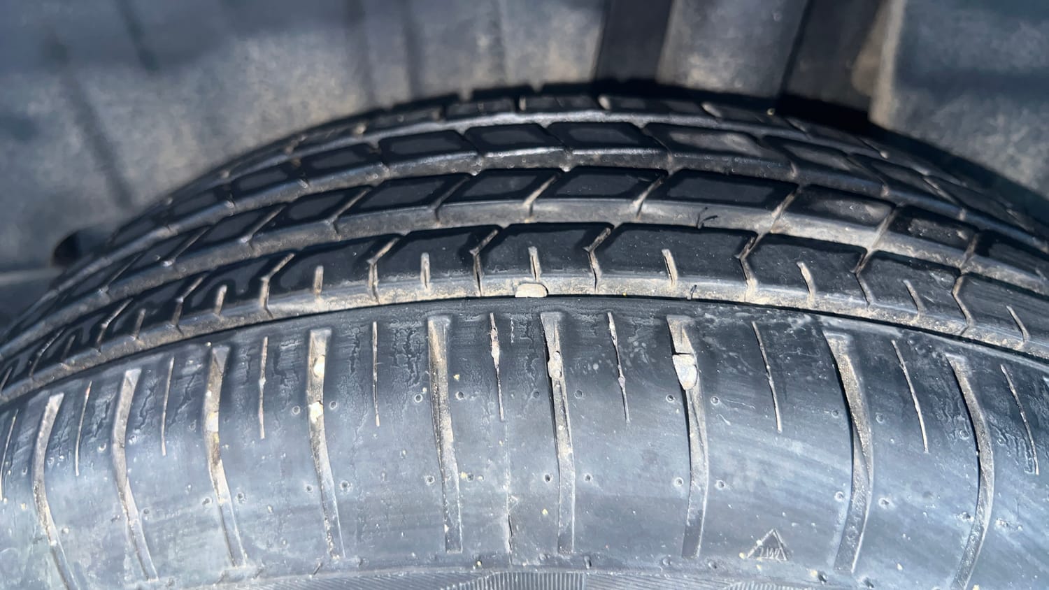 Used 2024 Toyota Glanza E Petrol Manual tyres LEFT REAR TYRE TREAD VIEW