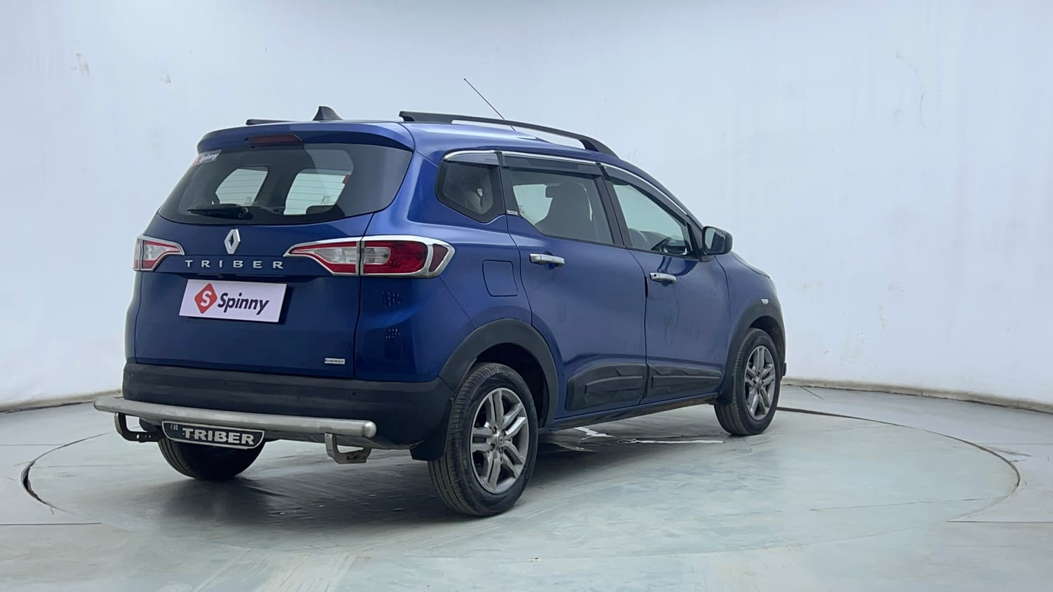 Used 2020 Renault Triber RXZ Petrol Manual exterior RIGHT REAR CORNER VIEW